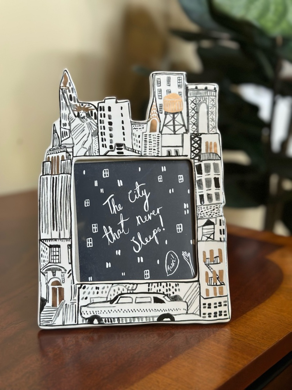 Anthropologie NYC Frame - Picture 8 of 10